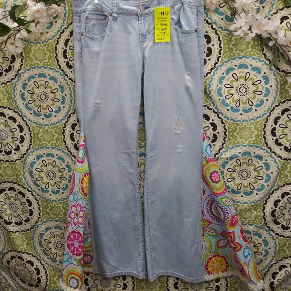 2160 Jeaniemade Size 12 Reg. American Eagle Favorite Boyfriend Bell-Bottoms - Picture 1 of 5